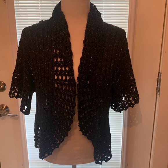 Nygard Collection soft topper to pair with tank, adds a classy look for dinner - Picture 1 of 8